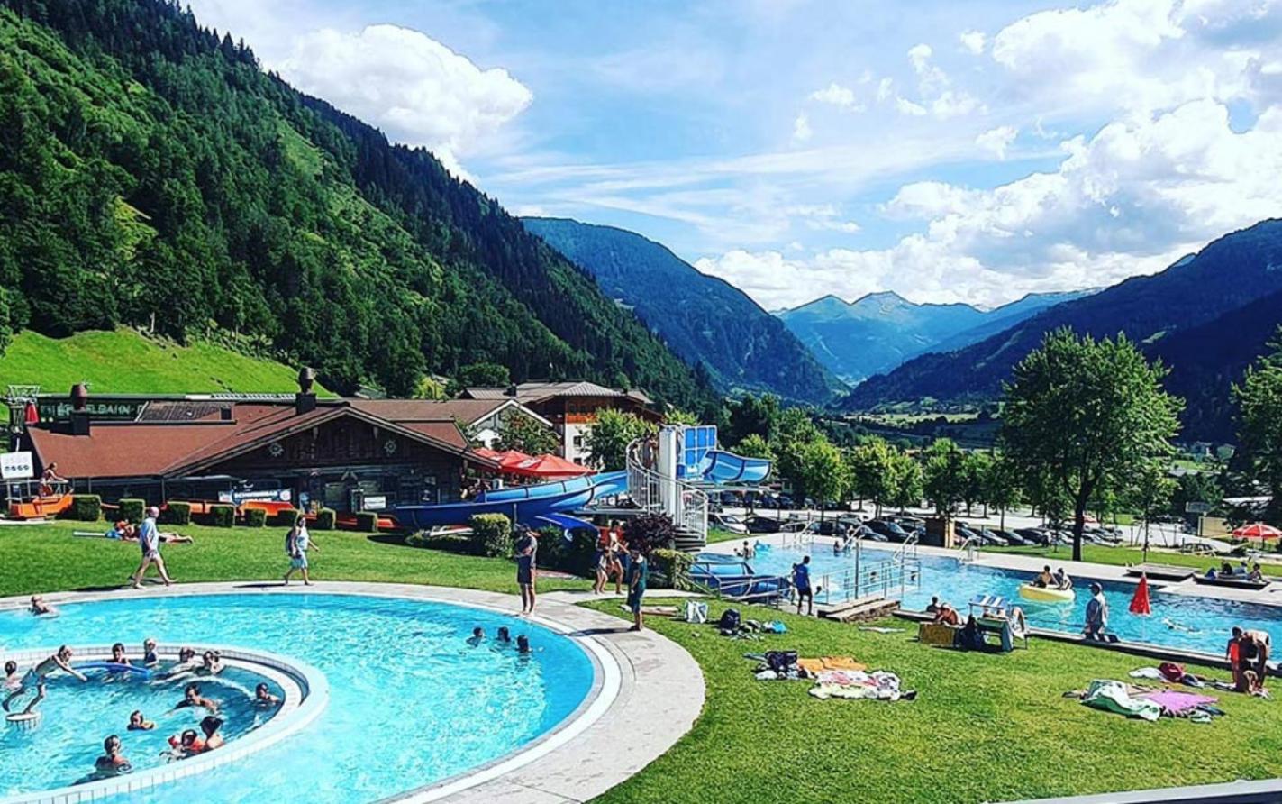 Chalet Franzi - Das Family-Ferienhaus Mit Gratiseintritt Ins Solarbad Dorfgastein Luaran gambar